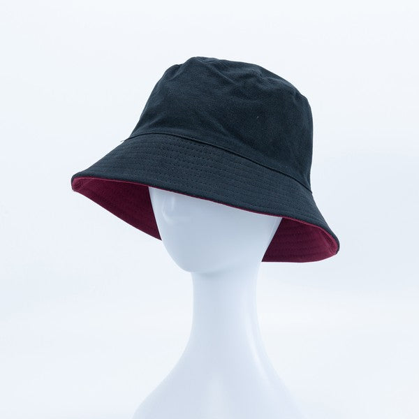 SOLID REVERSIBLE BUCKET HAT